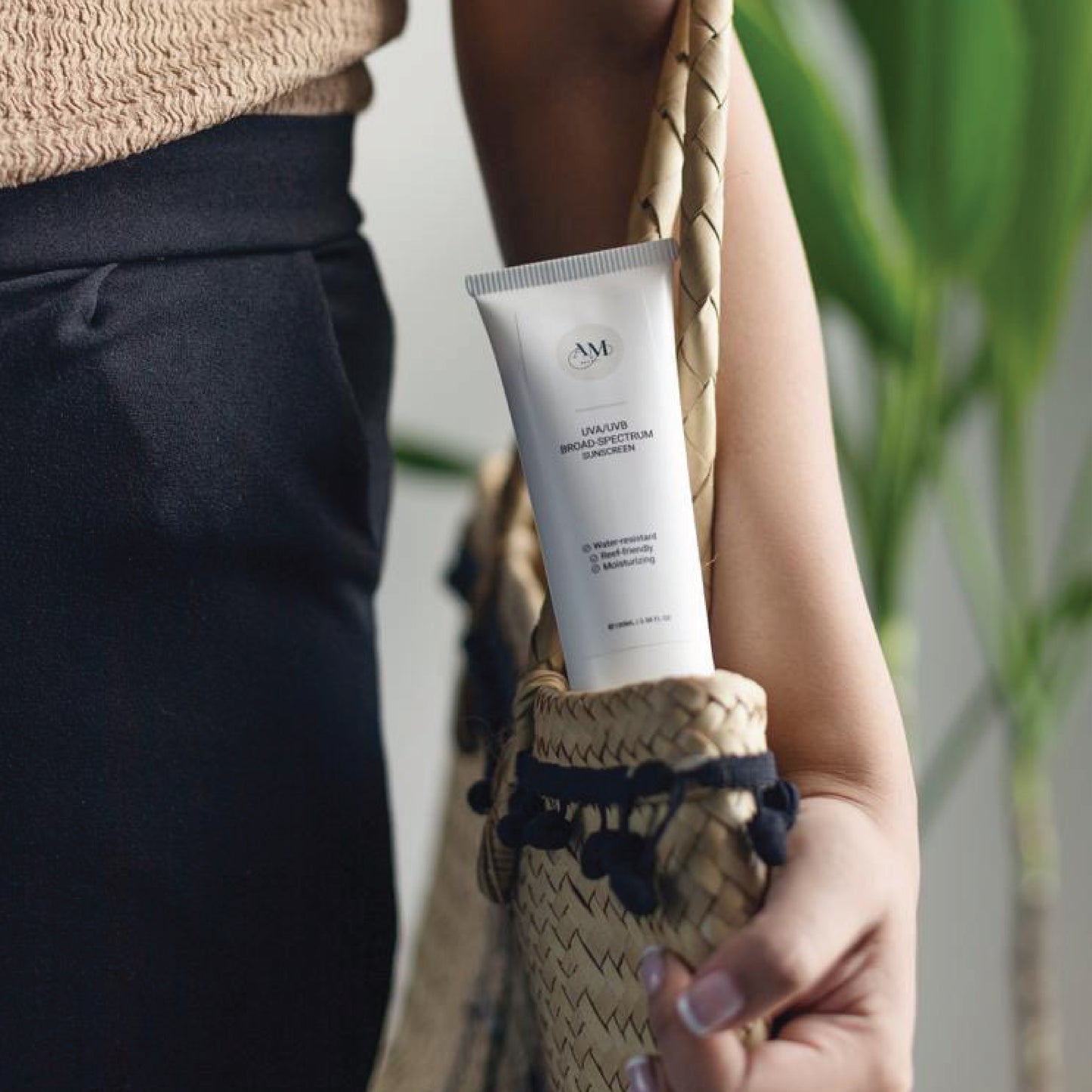 UVA/UVB Broad-Spectrum Sunscreen (100ml)