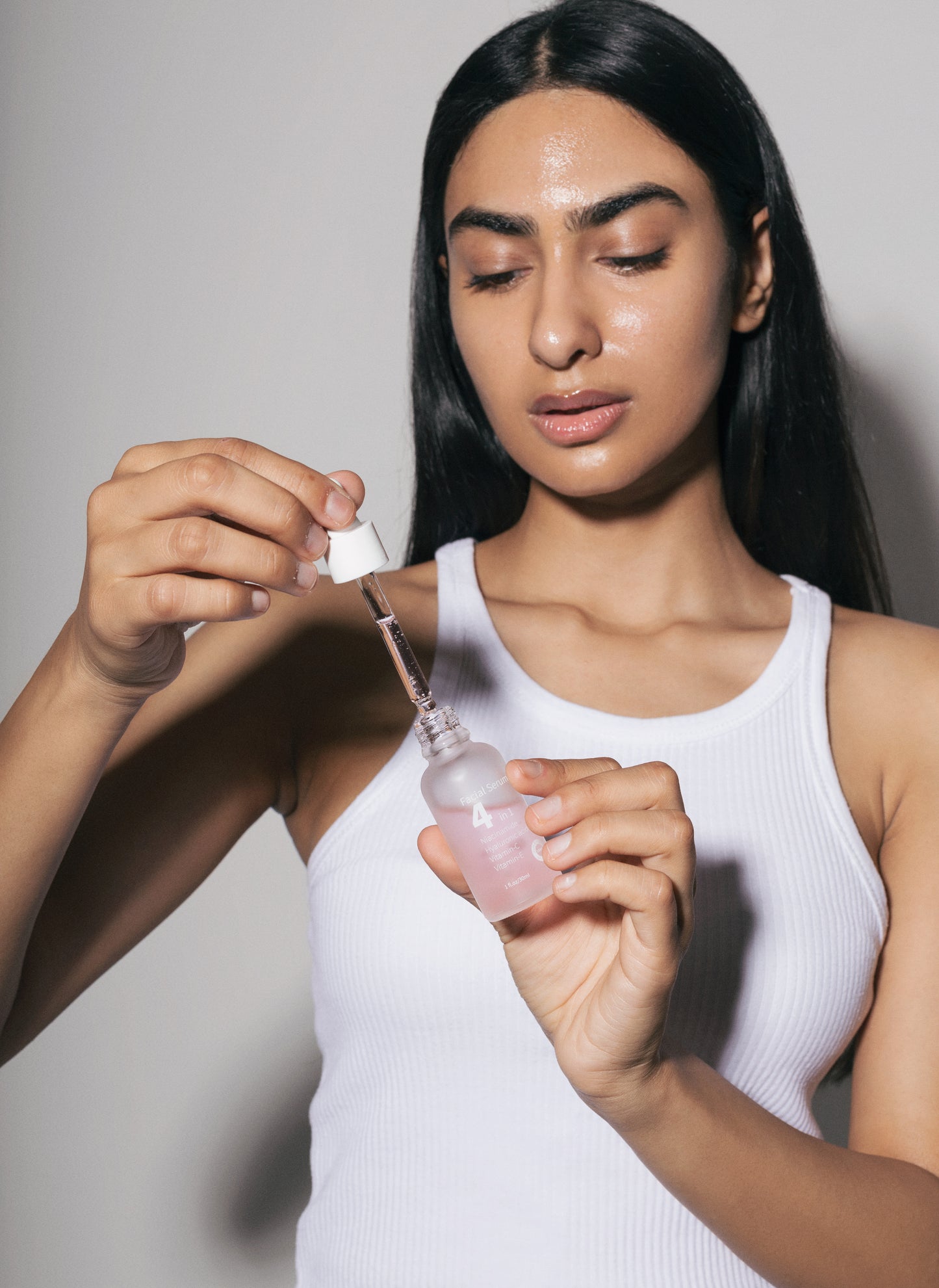 4-in-1 Facial Serum (30ml)